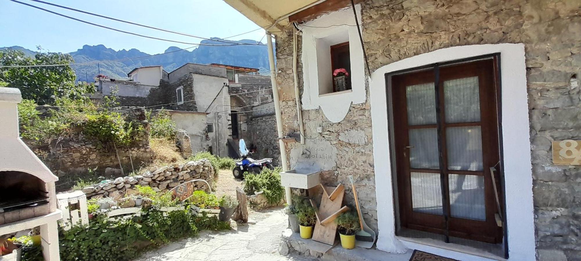 B&B 8A Castelbianco Colletta Bagian luar foto